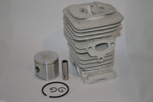 Load image into Gallery viewer, Compatible with Husqvarna 41, 141, 142 Piston & Cylinder Kit 40mm Replaces # 530069941 Installation Instructions Include